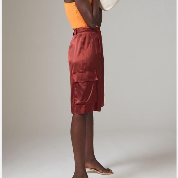 Anthropologie hutch satin pleated cargo utility shorts size M - Picture 2 of 4